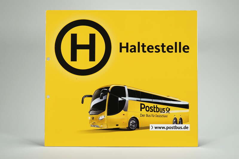 Haltestellenschild, Postbus, Deutsche Post Mobility GmbH