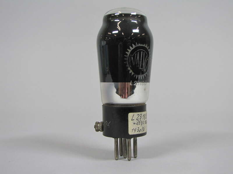 Röhre L2318D Pentode
