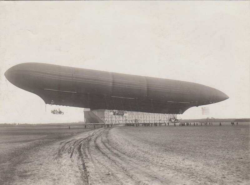 Fotografie Dokumentation des ersten Aufstiegs des Luftschiffes Siemens-Schuckert I Luftschiffs am 23.01.1911