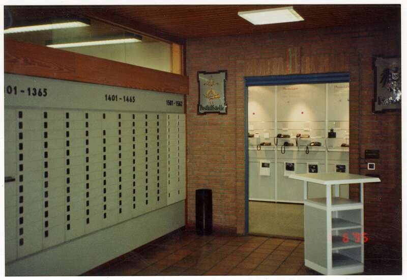 Fotografie, Postschließfachanlage im Postgebäude der Deutschen Bundespost in Bremervörde