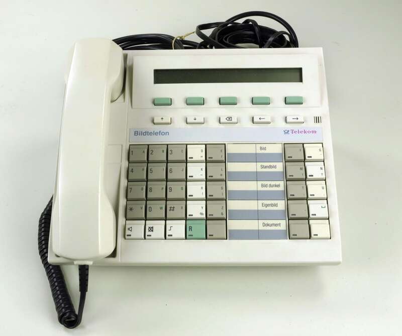 Bildtelefon 002 Claudia Q / Teleview T -Octophon 85-Tischgerät