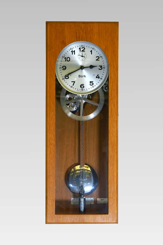 Uhr, Wanduhr, Hauptuhr HU 110 B/S1/SuSa/Fa/SR