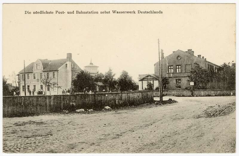 Ansichtspostkarte, Bajohren, Postgebäude der Kaiserlich Deutschen Reichspost und Bahnhof, ungelaufen