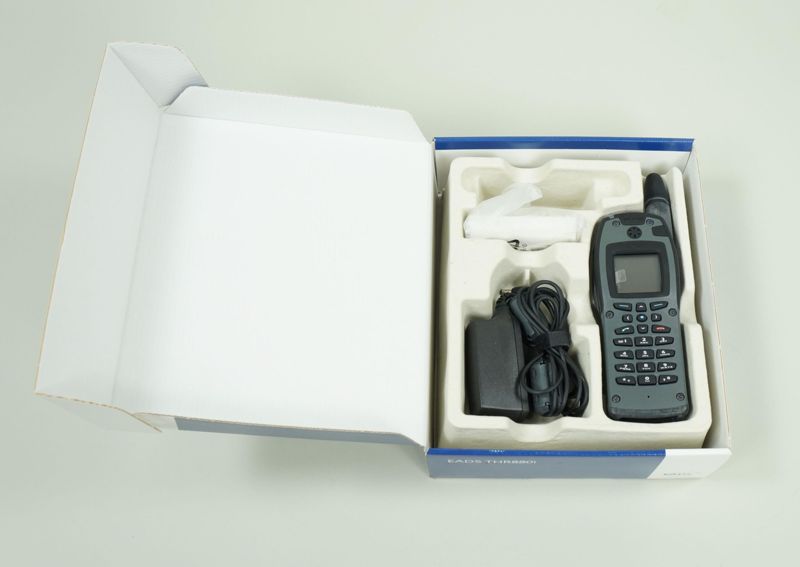Digitales Bündelfunkgerät EADS THR880i für Polizei und Behörden