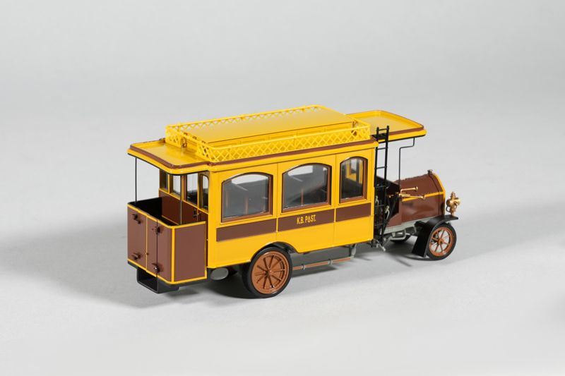 Modell eines bayerischen Kraftpostbusses