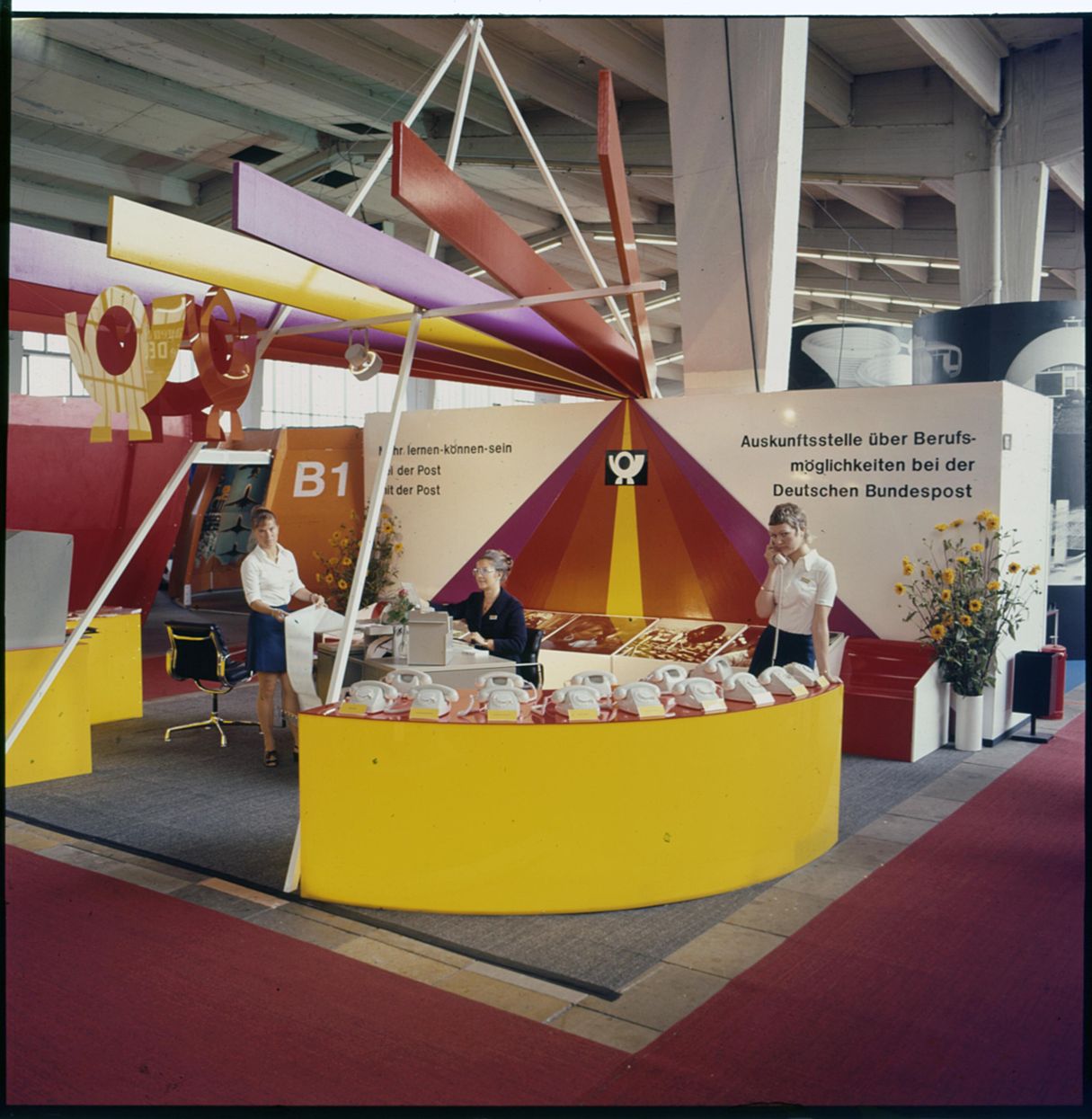 Fotografie. Diapositiv, Personalwerbung der Deutschen Bundespost auf ...