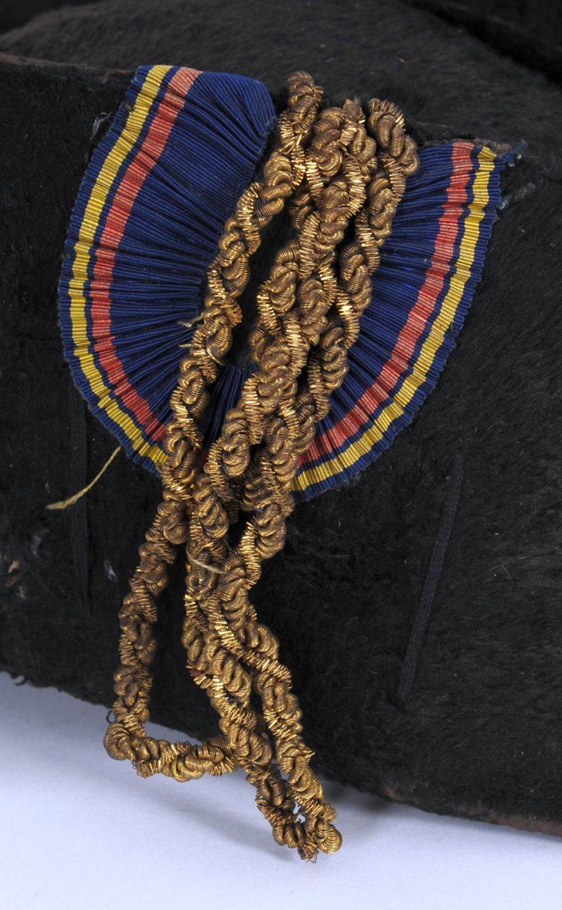 Uniform, Mecklenburg-Schwerin, Zweispitz-Hut für Galauniform eines Oberpostrats/ Geheimen Postrats (beschädigt)
