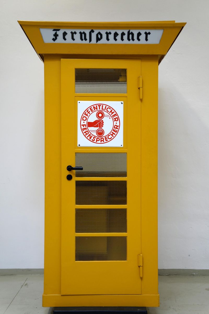 Telefonhäuschen, erstes Standard-Fernsprechhäuschen 1932 (FeH 32)
