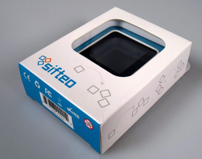 interaktives Gesellschaftspiel Sifteo Cubes mit drahtlos kommunizierenden Minicomputern als Spielsteinen