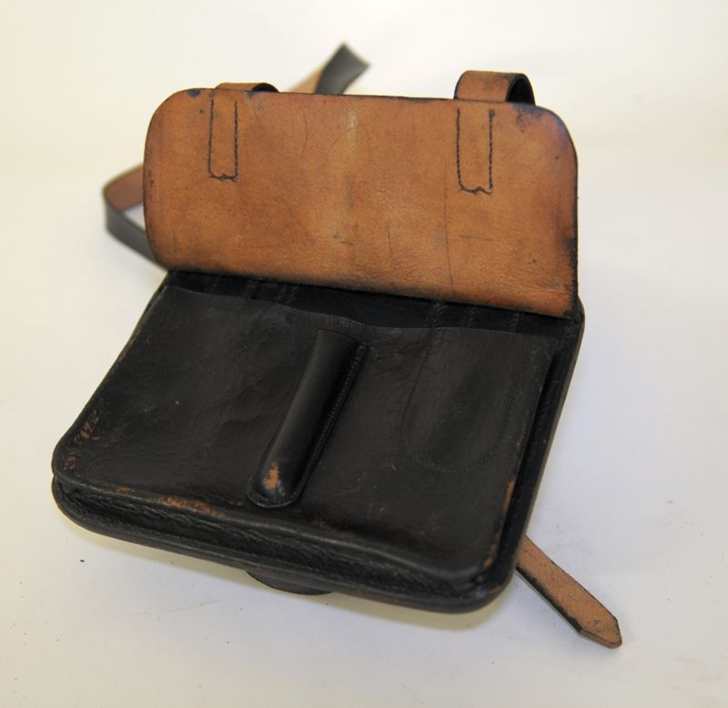 Tasche, Kursuhrtasche mit Kursuhrkasten, unbenutzt, ohne Uhr