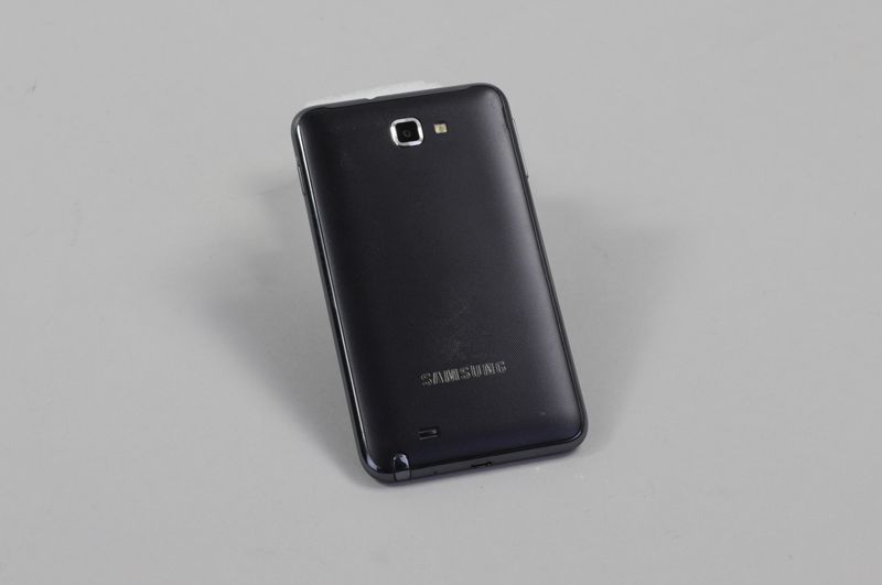Smartphone Samsung Galaxy Note mit Eingabestift S-Pen