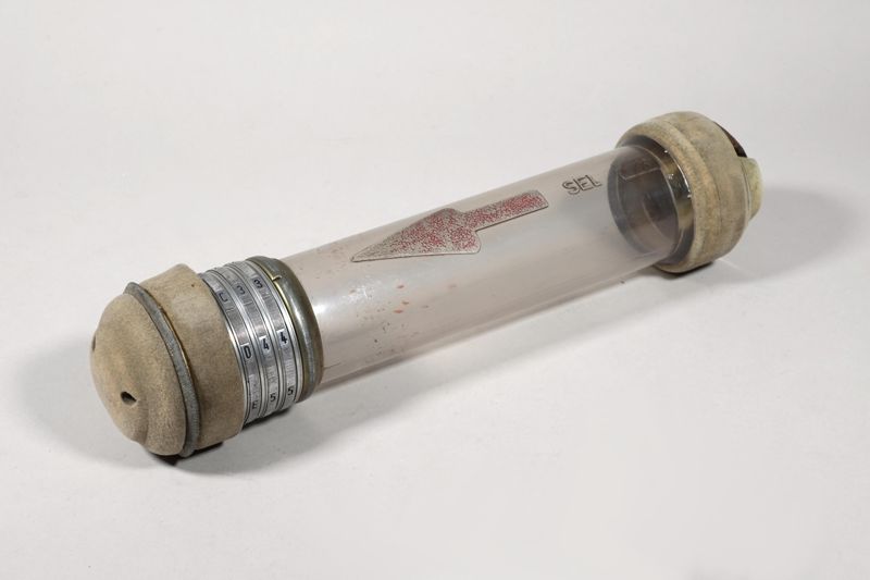 Rohrpostbüchse für Hausrohrpost der Druckerei des Verlagsgebäudes Neues Deutschland