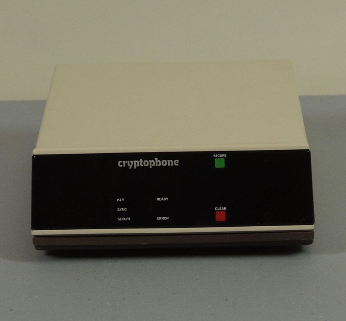 Sprachverschlüsselungsgerät Cryptophone (Scrambler) - Onlinesammlung MSPT