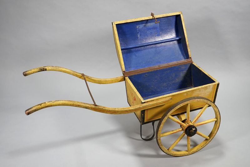 Spielzeug-Handkarre / Paketzustellwagen der Kaiserlichen Reichspost