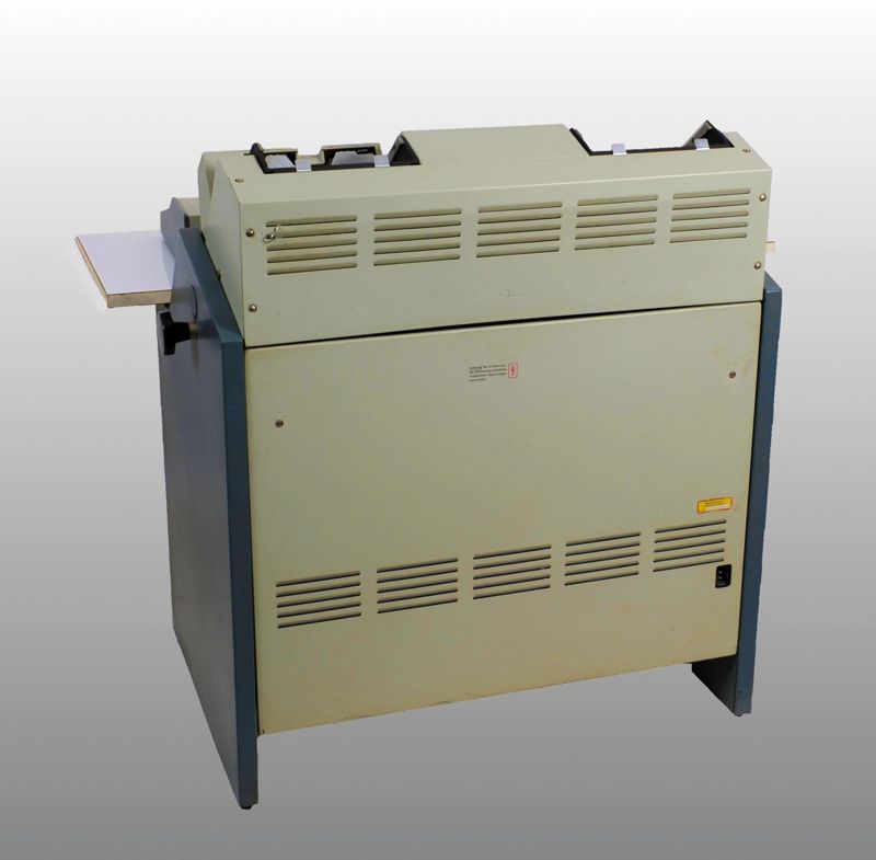 Lochkartenstanzer daro/Soemtron 415
