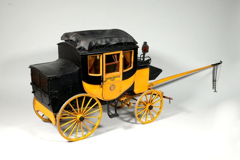 Modell, Kaiserliche Reichspost, Postkutsche/ Personenpostwagen viersitzig in Berlinenform