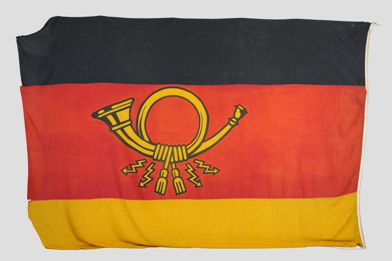 Fahne Deutsche Bundespost, in der Ausführung ab 1949, Deutsches Postmuseum/ Bundespostmuseum