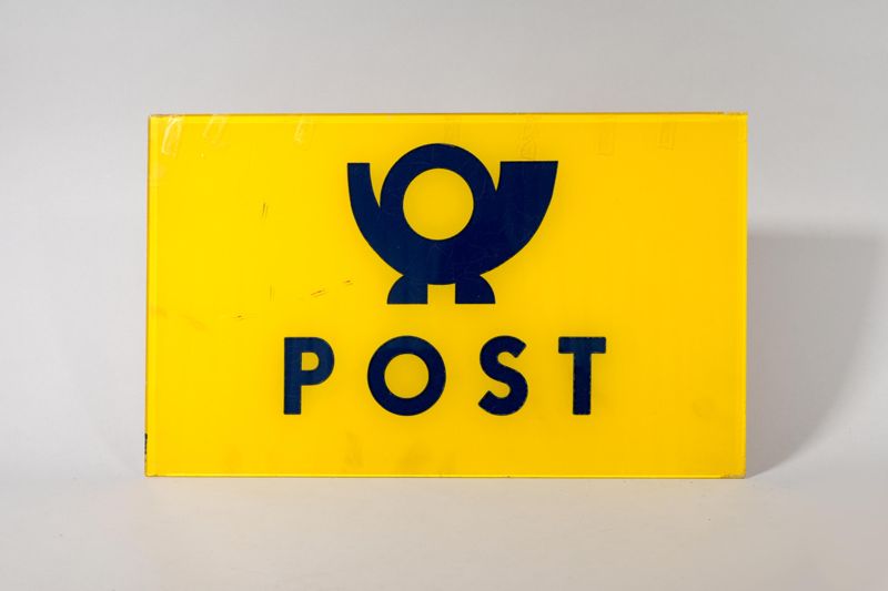 Schild Post vom Postamt Hamburg 36 am Stephansplatz 3, Deutsche Bundespost