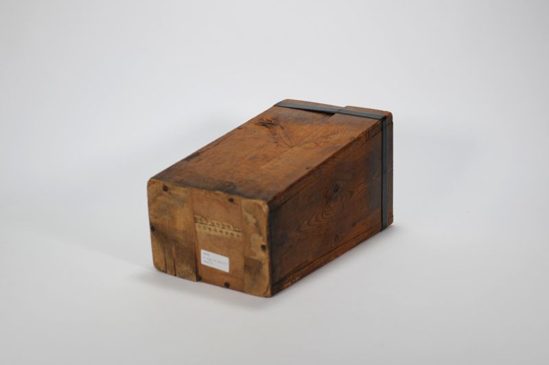 Papierkorb, Mülleimer der Kaiserlichen Reichspost und der Deutschen Reichspost für Schalterhalle