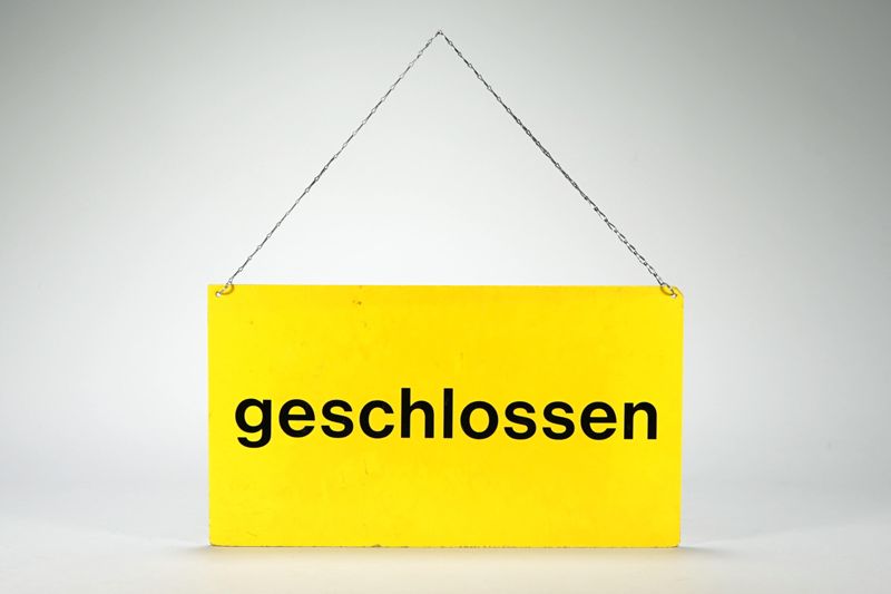 Postschalter-Zubehör, Schalterkennzeichnung, Hamburg, geschlossen und Personalwechsel Bitte nicht mehr anstellen. Danke, Deutsche Post AG