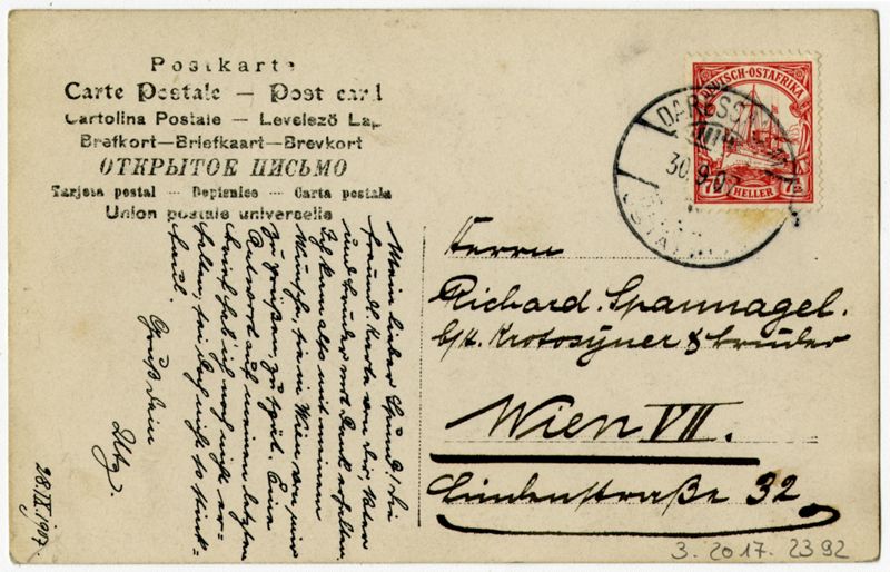 Ansichtspostkarte. Fotoansichtskarte, Staatssekretär des Reichskolonialamts des Deutschen Reichs, Bernhard Dernburg, schreitet eine Ehrenkompanie der deutschen Schutztruppe in Deutsch-Ostafrika ab, gelaufen