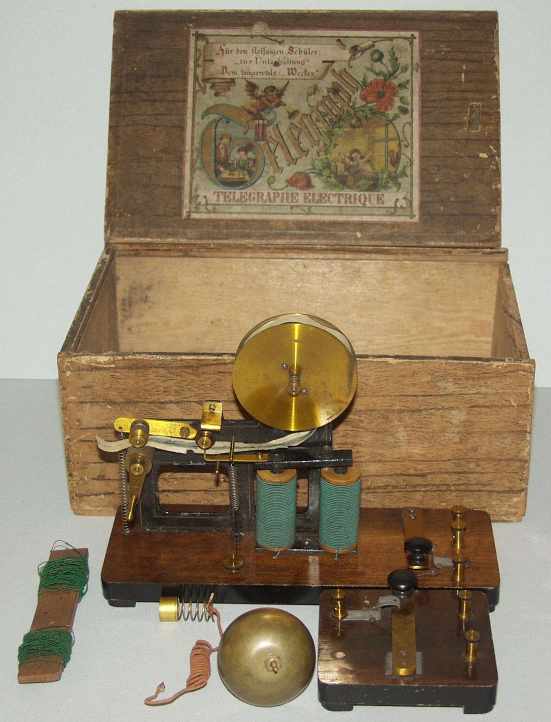 JEU JOUET SCIENTIFIQUE ancien COFFRET EXPERIENCES ELECTRIQUES ets PERICAUD EUR 1.200,00 - FR