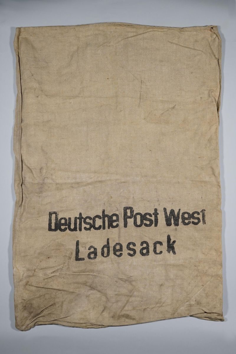 Postbeutel (Ladesack), Deutsche Post (West), Postamt Bremen 5, mit Verschlußriemen, 11/49