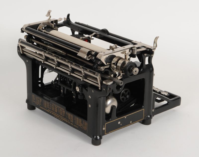 Mechanische Schreibmaschine Underwood Modell 5
