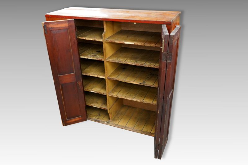 Verteilfachwerk-Aufsatzschrank mit Tür, Ostwestfalen, Kaiserliche Reichspost