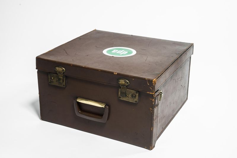 tragbarer Bildtelegrafen-Sender Picture Transmitter K-220-AM im Sendekoffer